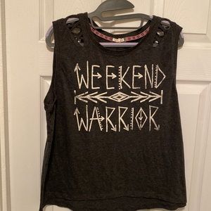 Muscle tee, gray tee